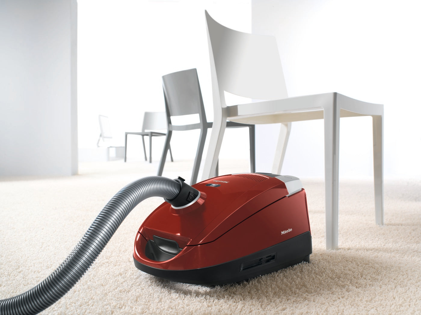Miele Compact C2 Cat & Dog PowerLine SDBO4 キャニスター式掃除機